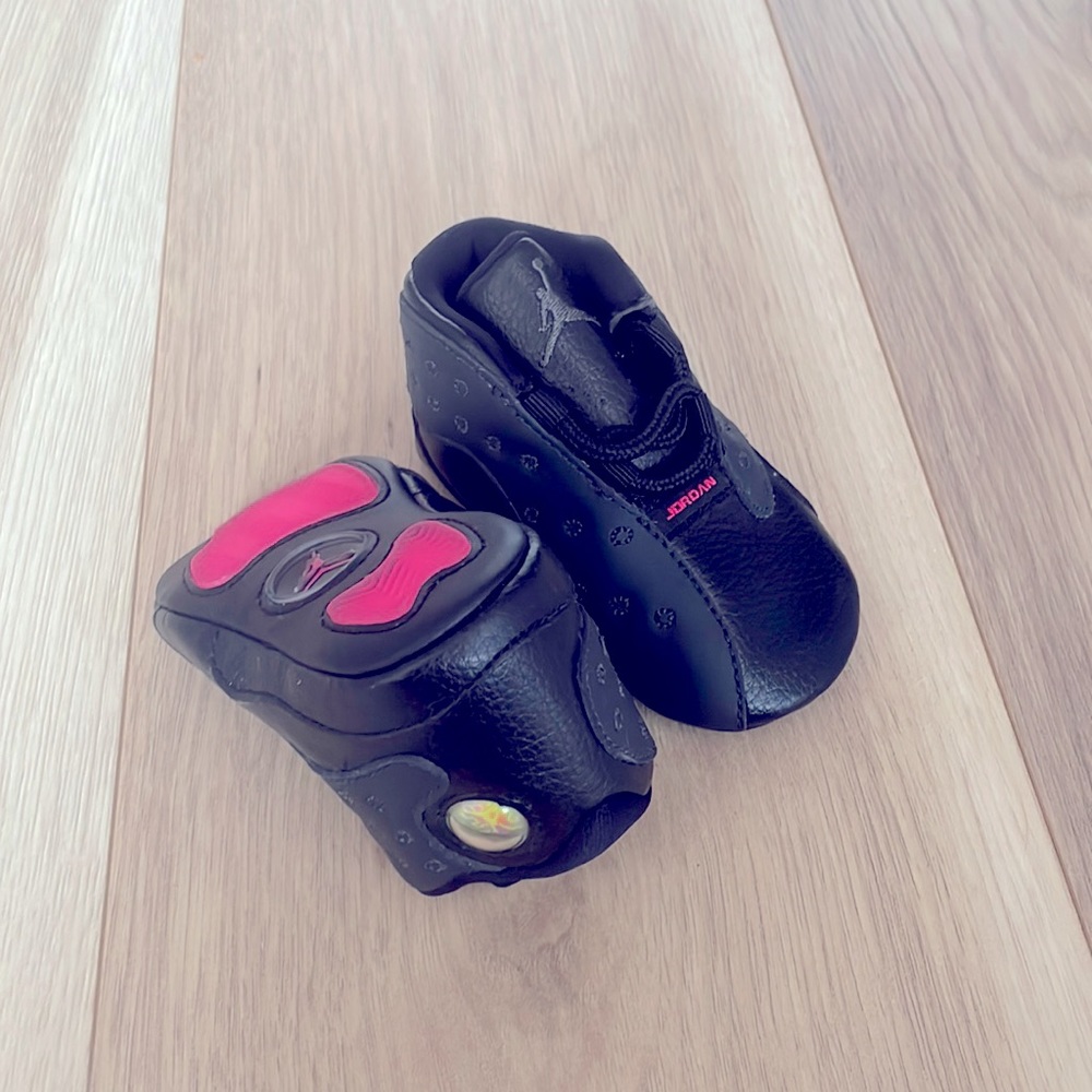 Jordan crib shoes baby infant girl  size 3c Nike jordan